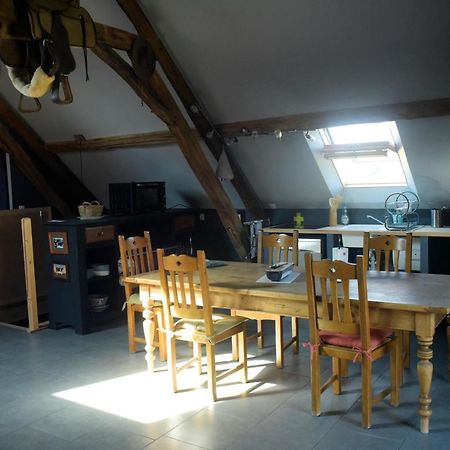 Gite Familial La Tabarderie Courcelles-de-Touraine Exteriör bild